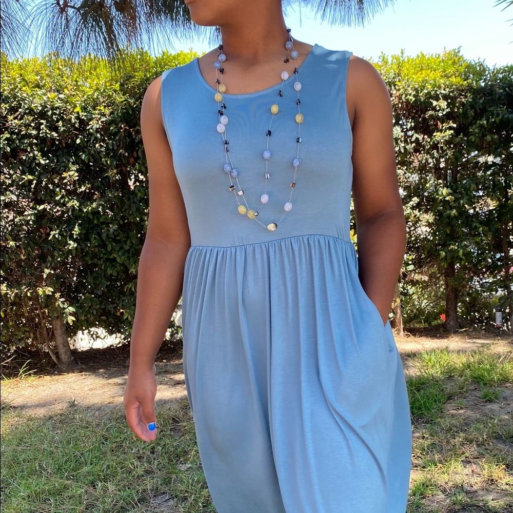 Plus-size Sleeveless Maxi